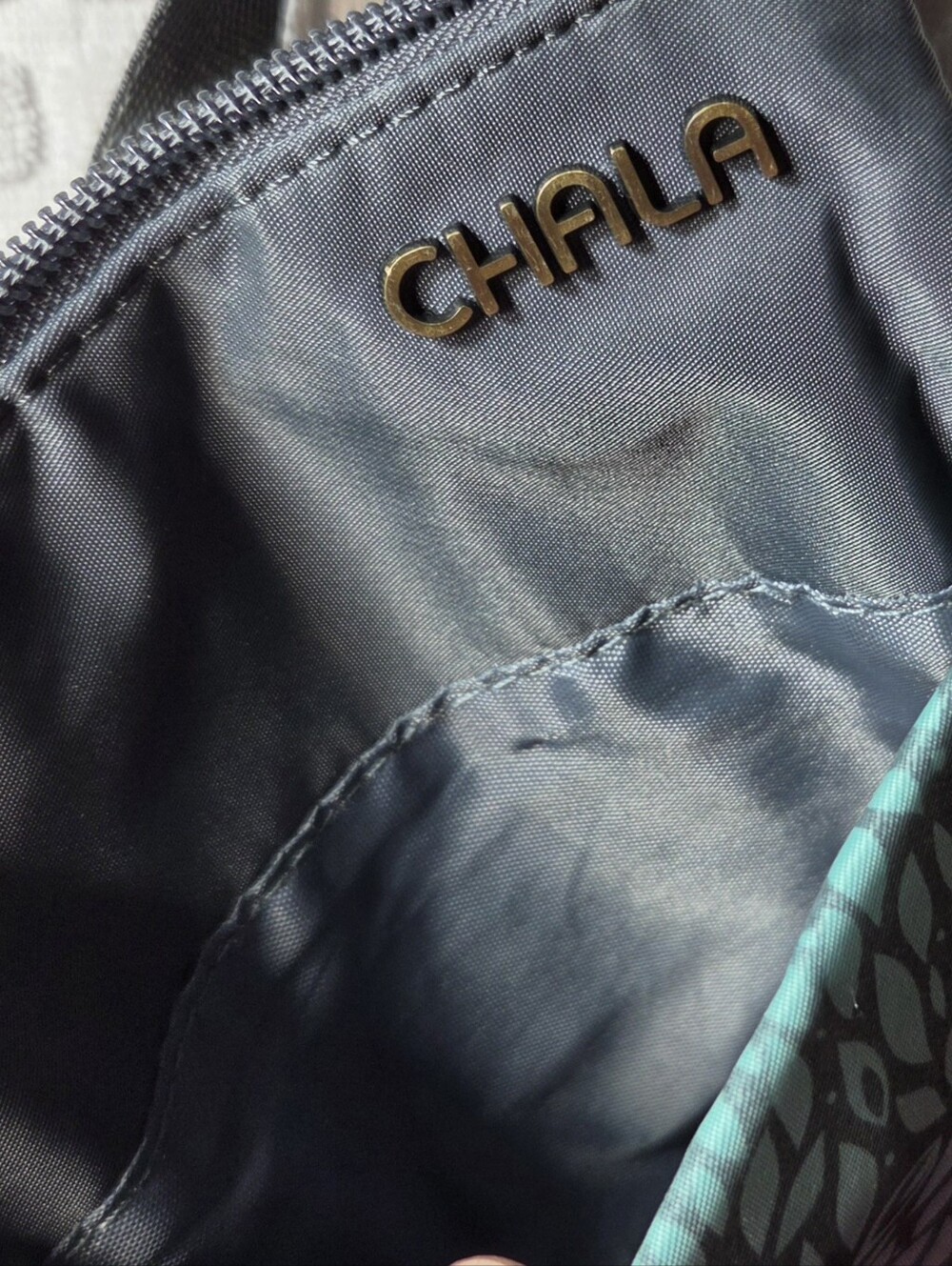 CHALA Women's Teal and Gray Crossbody Bag NWOT - Picture 9 of 13
